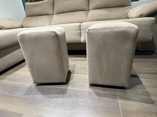 Sofá Chaiselongue con asientos extraíbles.