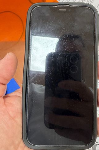 Funda Quad Lock iPhone 13 Pro con caja