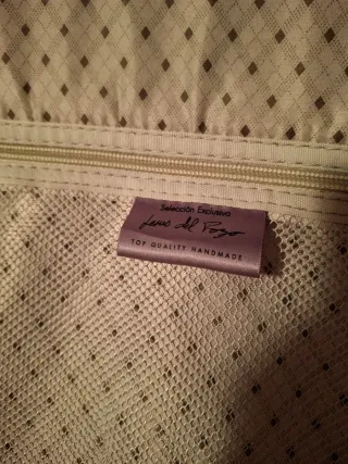 Maleta mediana rígida Jesús del Pozo gris