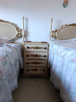 Dormitorio completo con dos camas