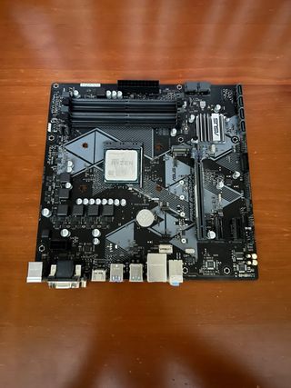Placa Base B450 + Ryzen 5 2600 y el disipador Og