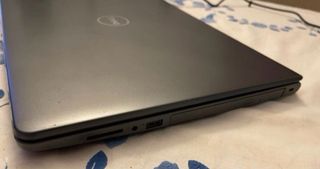 Dell Vostro 15-3568 i3 12GB RAM SSD 256GB