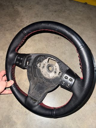 Volante Seat Ibiza Negro con Costuras Rojas