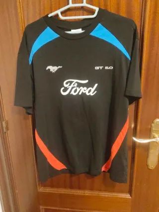 Camiseta Ford Mustang GT 5.0 Negra