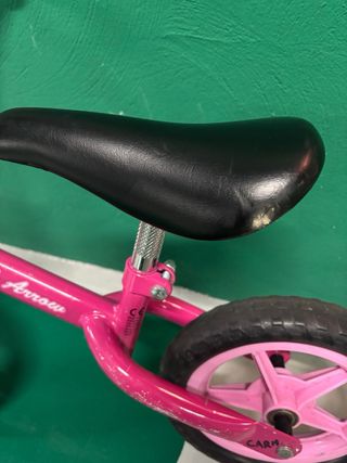 Bici de equilibrio rosa Chicco Pink Arrow