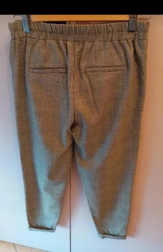 Pantaloni a quadri grigi