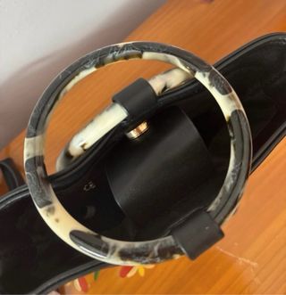 Bolso mujer negro y gris con asa redonda