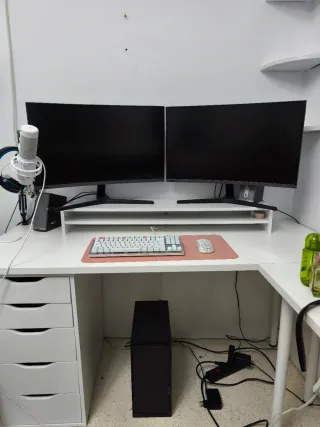 Pacchetto Gaming: Torre + 2 Monitor + Periferiche