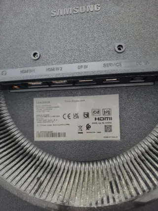 Pacchetto Gaming: Torre + 2 Monitor + Periferiche