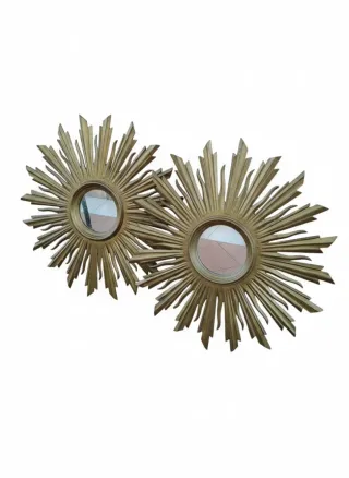 Coppia di Specchi Decorativi Dorati a Forma di Sole