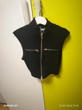 Chaleco negro niña con cremallera
