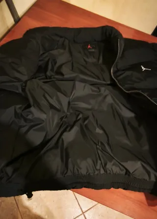 Plumón Jordan Puffer Negro