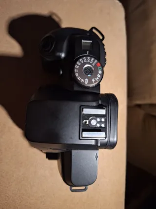 Cámara Canon EOS 5000