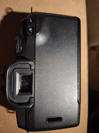 Cámara Canon EOS 5000