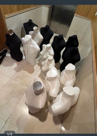 Maniquíes Torso Ropa Negro y Blanco