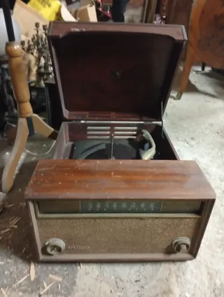 Radio RCA Victor Antigua