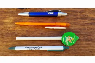 Lote de bolígrafos - varios