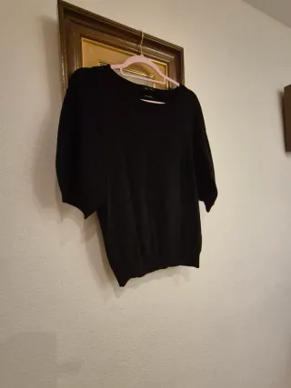 Jersey Massimo Dutti M 9 euros.