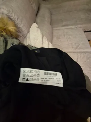 Jersey Massimo Dutti M 9 euros.