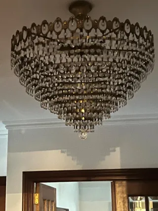 Lámpara de techo colgante de cristal y metal