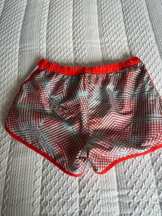 Shorts Adidas Mujer Rojo y Teal