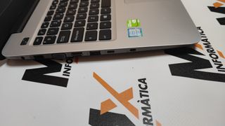 ASUS X556U i7 6500U 8GB RAM SSD 240GB