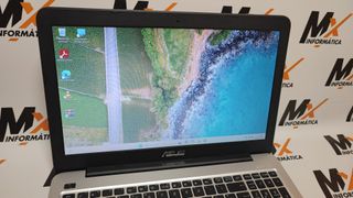 ASUS X556U i7 6500U 8GB RAM SSD 240GB