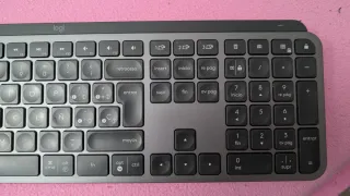 Teclado Logitech MX Keys