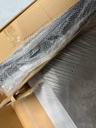 Mesa de comedor mármol y metal