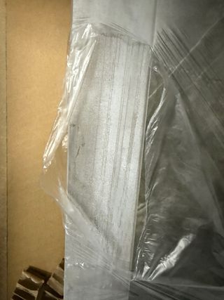 Mesa de comedor mármol y metal