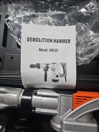 Martillo Demoledor Eléctrico Maletín
