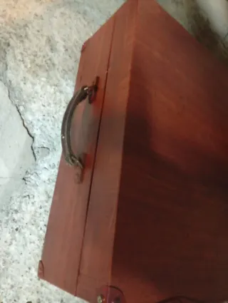 Gramola Maleta Siglo XIX