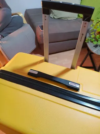 Maleta 23kg amarilla Ezzyrol