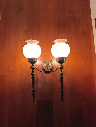 Lámpara de pared doble madera y metal