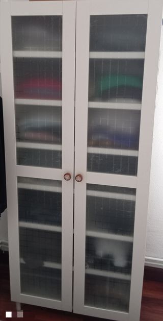 Armario blanco 2 puertas cristal Ikea
