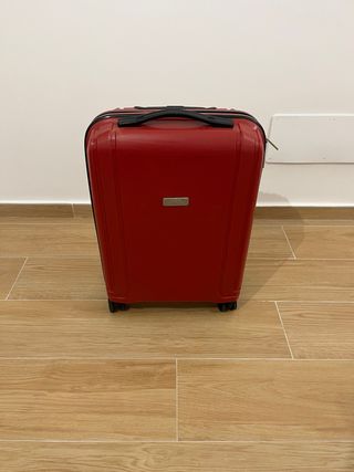 Valigia da viaggio piccola rossa