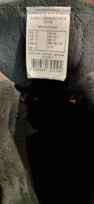 Botas Quechua Waterproof Talla 47 Marrón sin uso!!