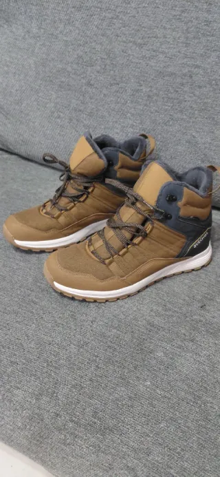 Botas Quechua Waterproof Talla 47 Marrón sin uso!!