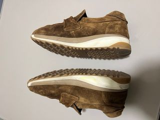 Zapatos deportivos de ante marrón