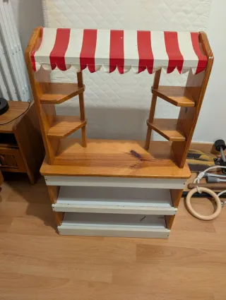 Juego infantil madera, puesto de mercado o tienda