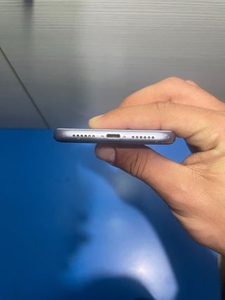 iPhone 11 Morado para piezas