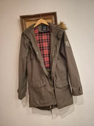 Anorak talla M BXS Por 9 euros