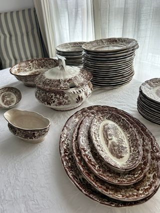 Vajilla La Cartuja Pickman Marrón