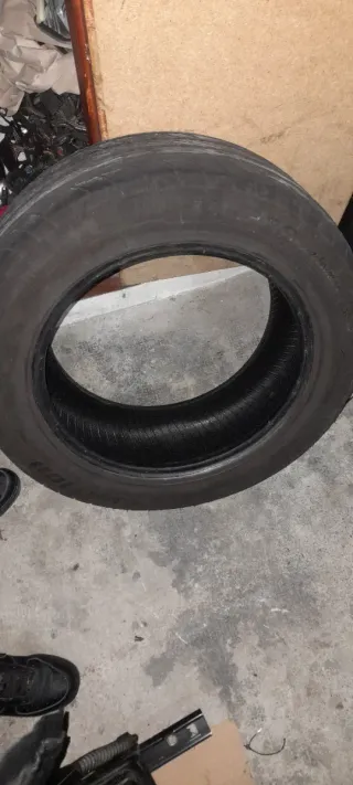 Neumático 215/55R16 97W XL