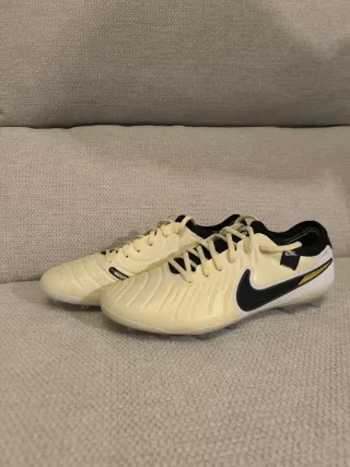 Zapatillas futbol multitaco