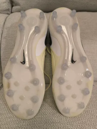 Zapatillas futbol multitaco