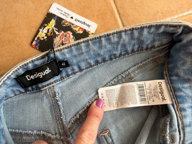 Pantalones Desigual - LEER DESCRIPCIÓN