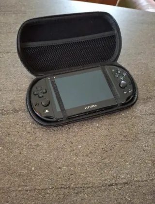 PlayStation vita slim