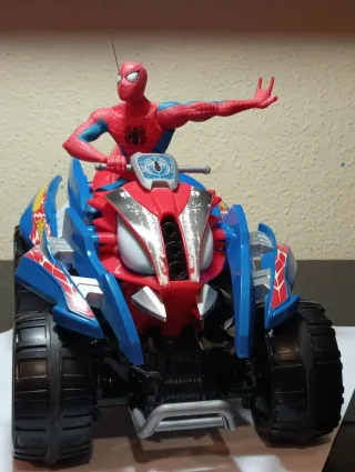 Quad Spiderman teledirigido 2010 Marvel