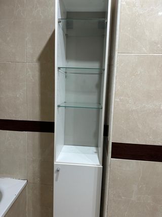 Mueble de baño alto blanco